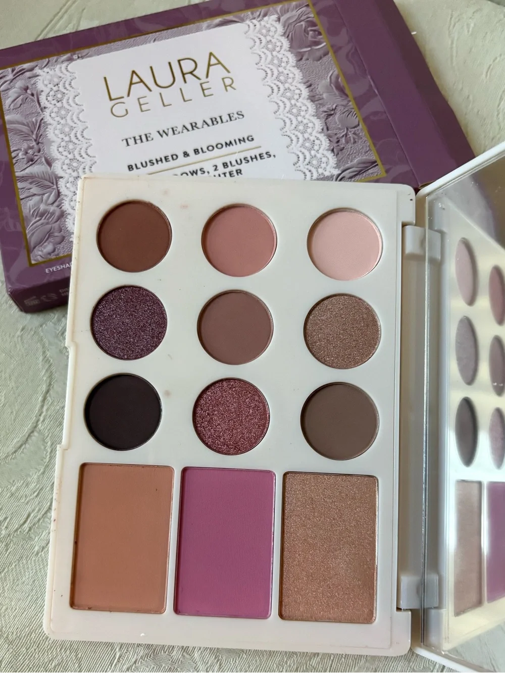 Laura Geller The Wearables Eyeshadow Blush Bronzer Palette Blushed & Blooming